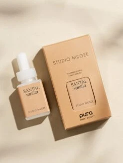Santal Vanilla -Pura Shop StudioMcGee SantalVanilla Prod4 0624 2