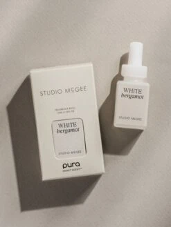 White Bergamot -Pura Shop StudioMcGee WhiteBergamot Prod4 0624
